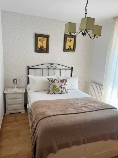 Maison charmante à Teo avec balcon et parking inclus - Photo 15