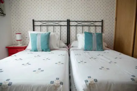 Maison charmante à Teo avec balcon et parking inclus - Photo 19