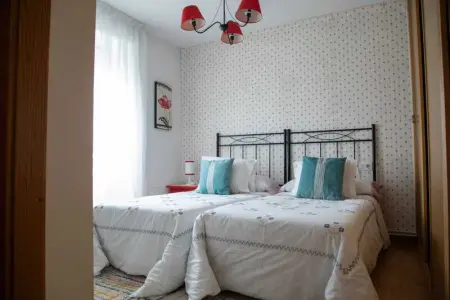 Maison charmante à Teo avec balcon et parking inclus - Photo 22