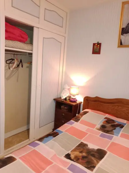 Maison confortable à Montluçon avec Jardin clôturé - Photo 8