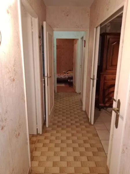 Maison confortable à Montluçon avec Jardin clôturé - Photo 13