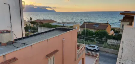 Maison à Alcamo, Maison charmante avec vue mer et montagne à Alcamo - L1062810