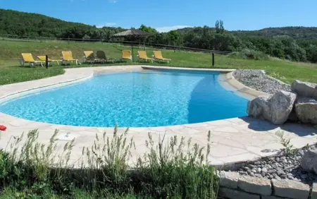 Villa à Saint Maime, Villa de charme à Saint-Maime avec piscine privée - L1062889