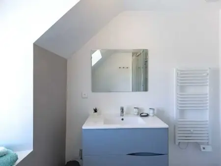 Maison cosy à Plouescat avec jardin et terrasse - Photo 9