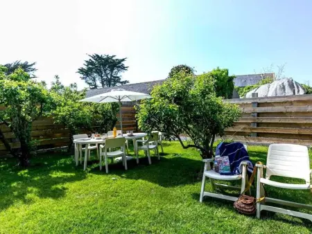 Maison cosy à Plouescat avec jardin et terrasse - Photo 14