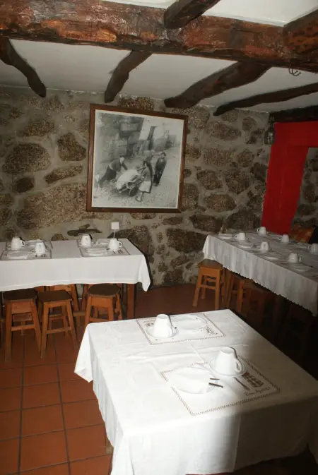 Appartement confortable à Seia avec terrasse et cheminée - Photo 5