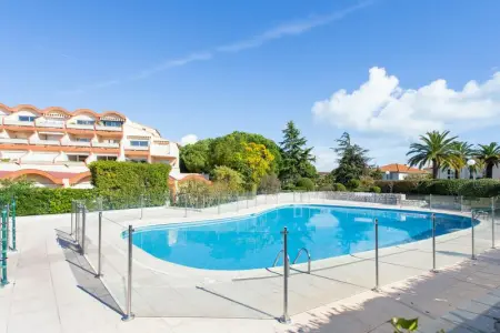 Appartement à Antibes, Appartement charmant à Antibes, 33 m², piscine partagée - L1062946