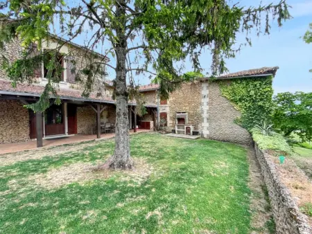 Maison charmante à Mouterre-Silly avec jardin privé - Photo 12