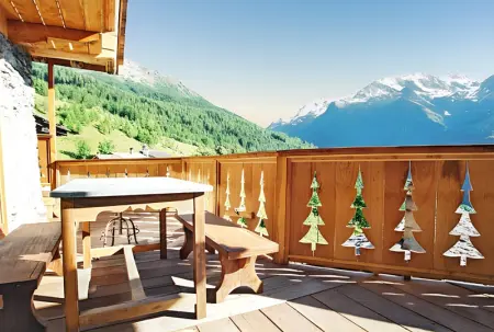 Chalet à Sainte Foy Tarentaise, Chalet confortable à Sainte-Foy-Tarentaise avec vue sur la montagne - L1062974