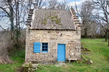 Maison à Meyrignac l'Église, Maison charmante à Meyrignac-l'Église avec cheminée - L1062981