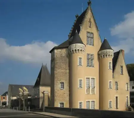 Maison charmante à La Flèche avec jardin et parking privé - Photo 6