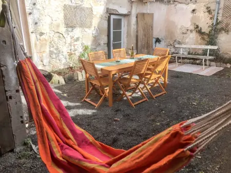 Maison charmante à Mauzun avec jardin et patio fleuri - Photo 26