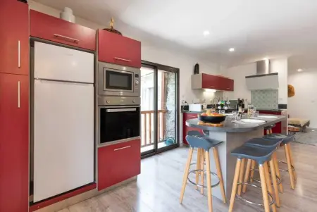 Maison de charme à Guchan avec vue sur la montagne et jacuzzi - Photo 9