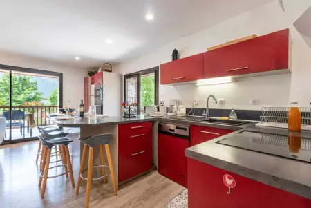 Maison de charme à Guchan avec vue sur la montagne et jacuzzi - Photo 10
