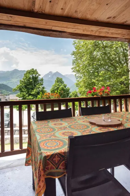 Maison de charme à Guchan avec vue sur la montagne et jacuzzi - Photo 16