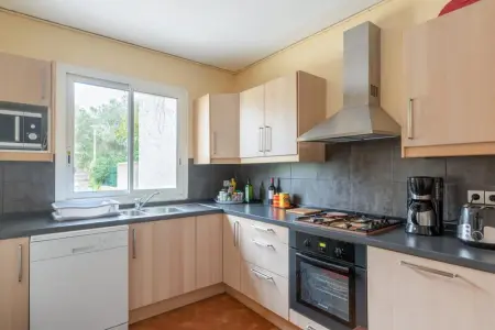 Maison confortable à Vendres, 87 m², proche plage - Photo 4