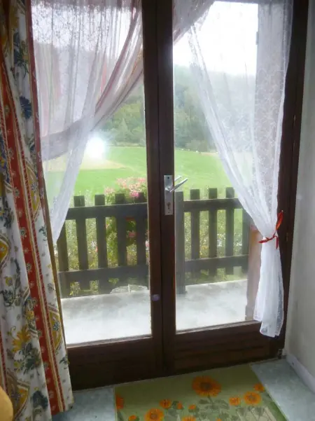 Maison charmante à Saint-Léger-les-Mélèzes avec jardin clôturé - Photo 4