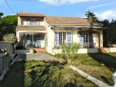 Maison à Loriol du Comtat, Maison provençale avec cheminée à Loriol-du-Comtat, jardin privatif - L1063076