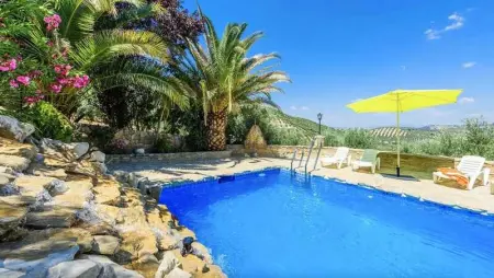 Villa élégante à Priego de Córdoba avec piscine privée - Photo 2