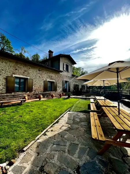 Maison à Ogassa, Maison spacieuse à Ogassa avec terrasse et barbecue - L1063132