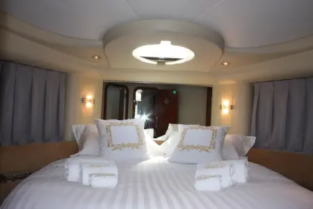 Chambre confortable avec vue sur le lac à Porto 12 m² et terrasse - Photo 1