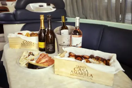 Chambre confortable avec vue sur le lac à Porto 12 m² et terrasse - Photo 2