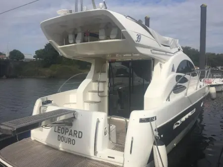 Chambre confortable avec vue sur le lac à Porto 12 m² et terrasse - Photo 10