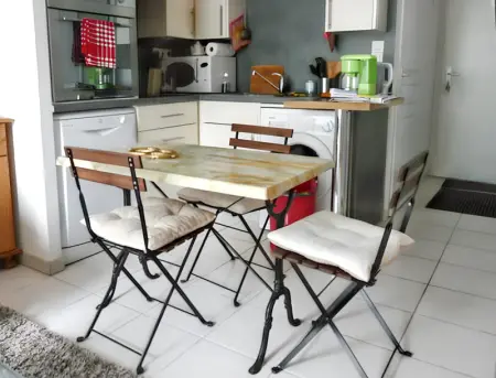 Appartement cosy à Saint-Mamet - 36 m² - Vue montagne - Photo 6