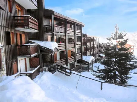 Appartement à La plagne, Appartement au pied des pistes à La Plagne - Vue sur montagne - - L1063155