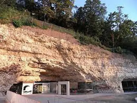 Bungalow confortable à Onzain avec piscine partagée - Photo 47