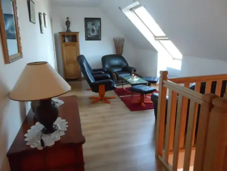 Maison accueillante avec vue sur la mer à Plougrescant - Photo 4