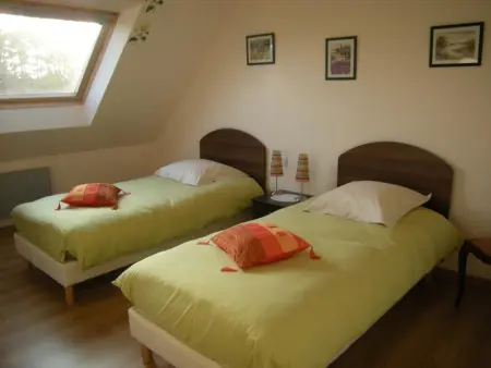 Maison accueillante avec vue sur la mer à Plougrescant - Photo 9