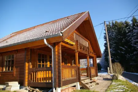 Chalet à Basse sur le Rupt, Chalet authentique à Basse-sur-le-Rupt avec vue sur la montagne - L1063211