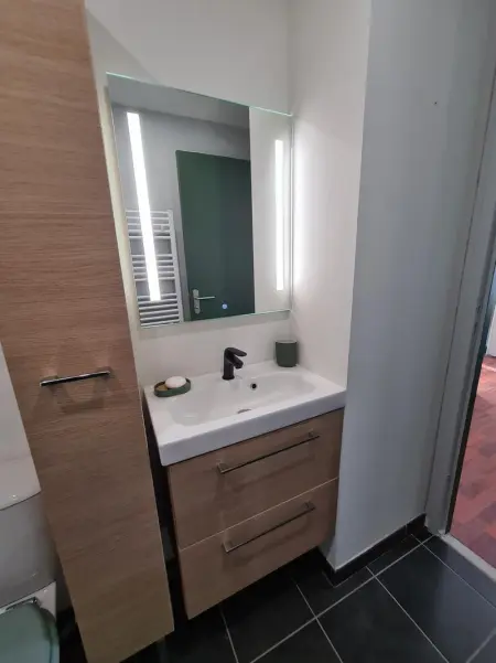 Appartement cosy à Arès - 40 m² - Jardin clôturé - Photo 8