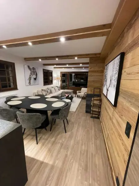 Appartement chaleureux à Megève - 80 m² avec jardin et cheminée. - Photo 1