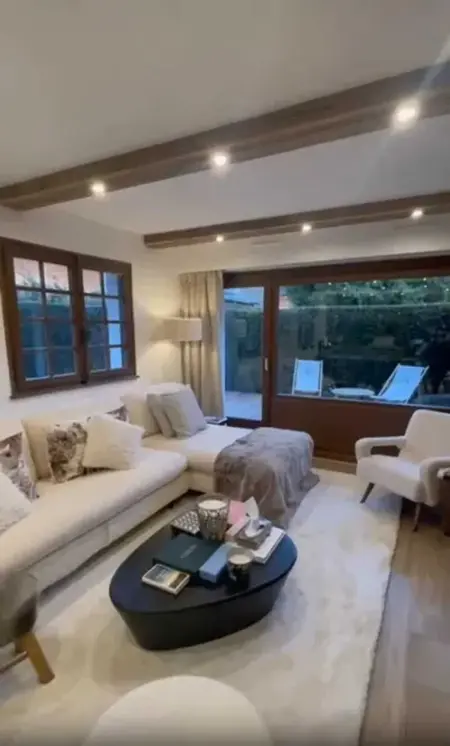 Appartement chaleureux à Megève - 80 m² avec jardin et cheminée. - Photo 2