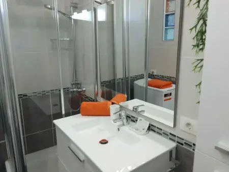 Studio moderne avec vue mer à Arona 40 m² avec balcon - Photo 9