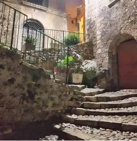 Appartement moderne proche du centre-ville d'Arce, 62 m², parking - Photo 26