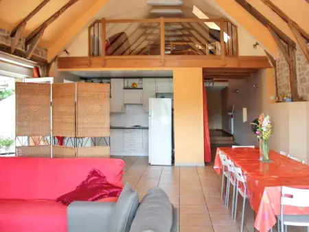 Maison de caractère à Pierrefiche avec piscine privée - Photo 2