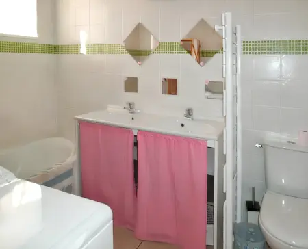 Maison de caractère à Pierrefiche avec piscine privée - Photo 10