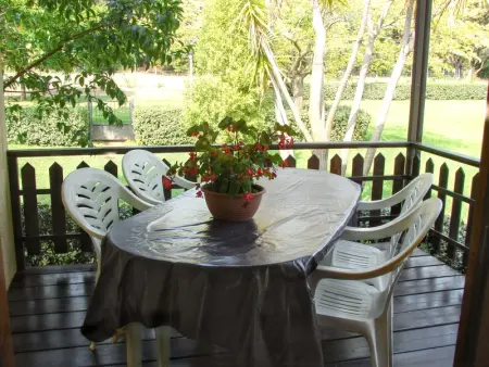 Bungalow confortable à Santa-Lucia-di-Moriani 38 m² jardin spacieux - Photo 4