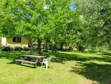 Bungalow confortable à Santa-Lucia-di-Moriani 38 m² jardin spacieux - Photo 12