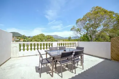 Maison à Ajaccio, Maison agréable à Ajaccio avec jardin et vue sur les montagnes - L1063302