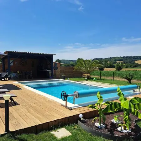 Maison à Saint Pierre de Clairac, Maison charmante à Saint-Pierre-de-Clairac avec piscine privée - L1063303