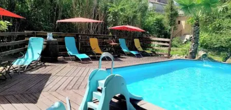 Appartement à Orange, Charmant studio près d'Orange - 30 m²! Piscine partagée ! - L1063306