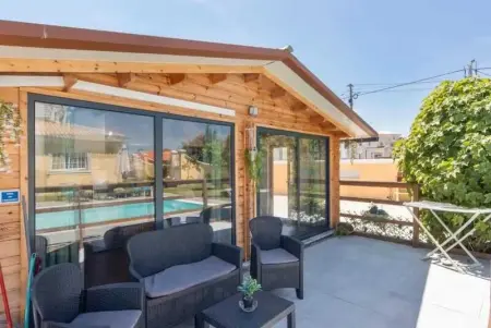 Évasion Champêtre : Maison de Charme avec Jardin et Piscine - Photo 26