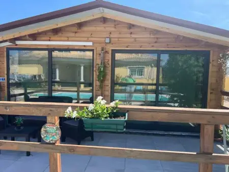 Évasion Champêtre : Maison de Charme avec Jardin et Piscine - Photo 29