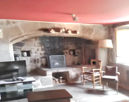 Maison de charme avec vue sur la montagne à Albaret-Sainte-Marie - Photo 5