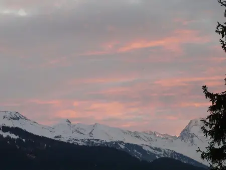 Chalet douillet à Anzère avec vue montagne et cheminée - Photo 6
