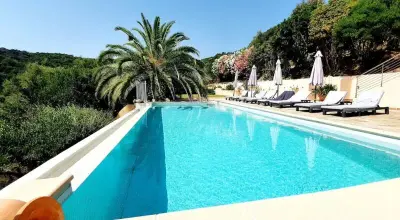 Villa à Sari Solenzara, Villa avec vue sur la mer à Sari-Solenzara, piscine privée - L1063383